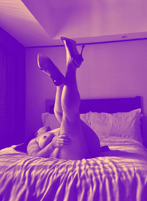 Sometimes the color filters just work  by pillow_muses