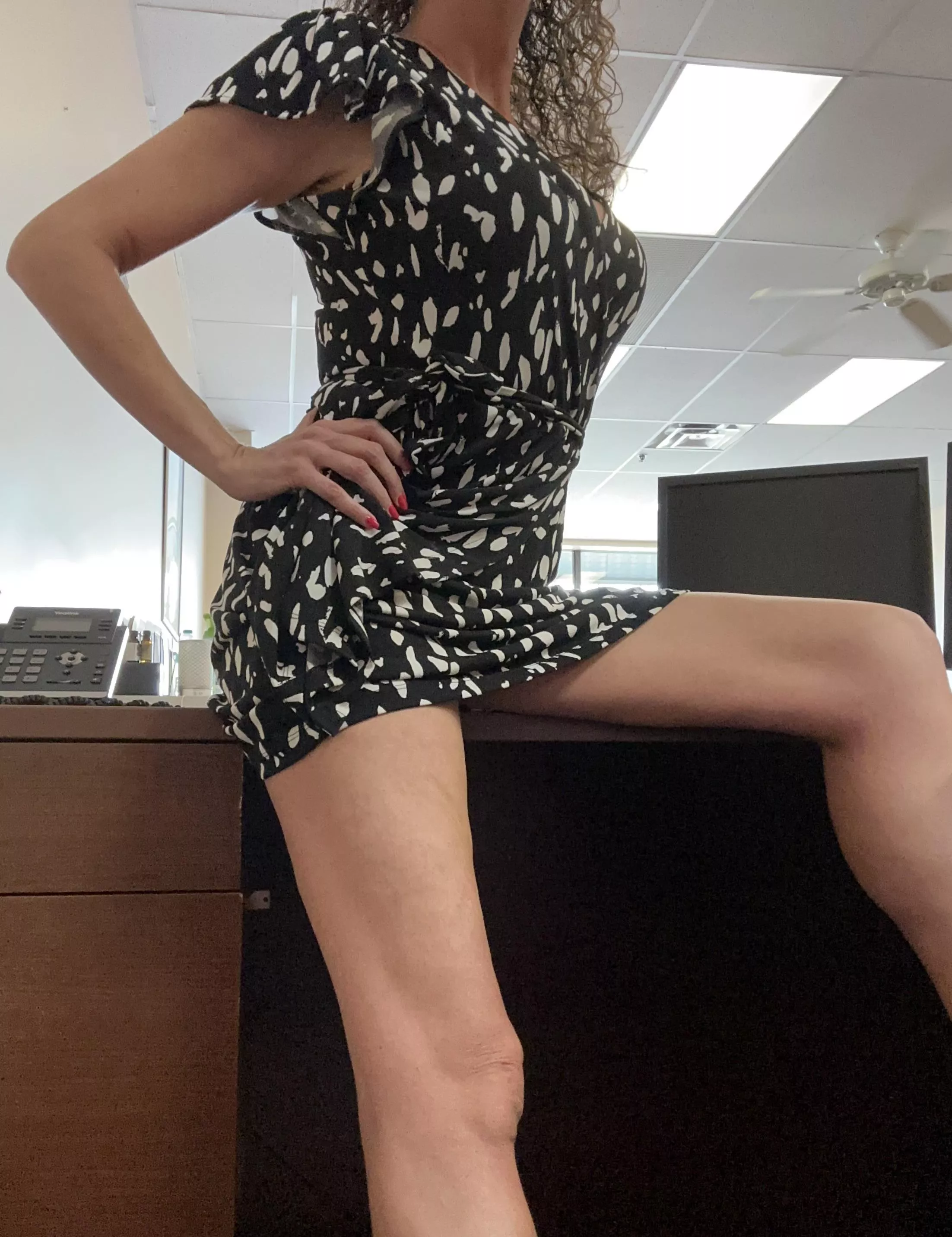 Thursday thighs  posted by Yespleeease1