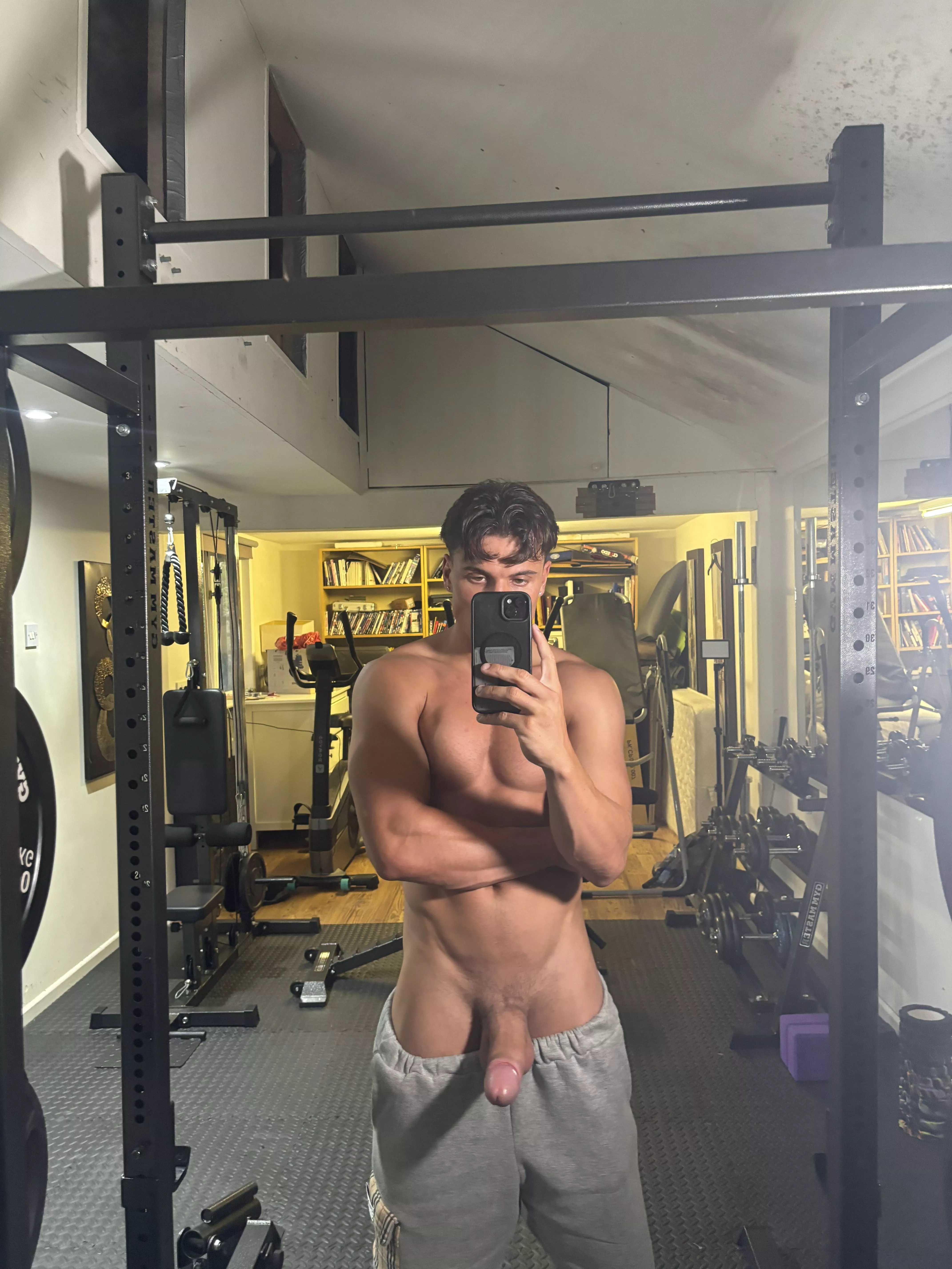 Very stiff and very thick posted by Aonsu