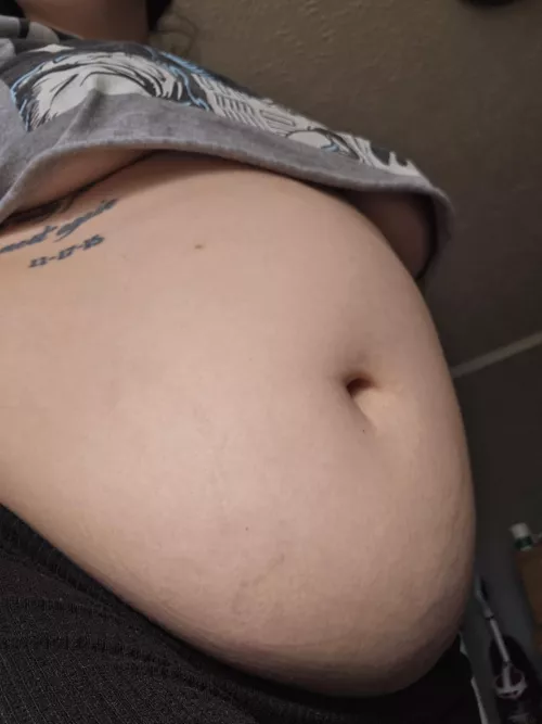 Weight gain shakes are indeed working. My belly is getting heavy by StuffedSofie