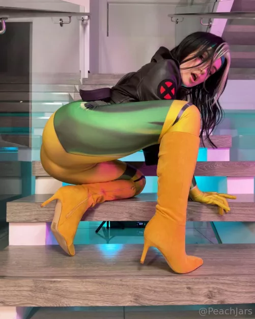 what're y'all gonna be for halloween? by peachjarss