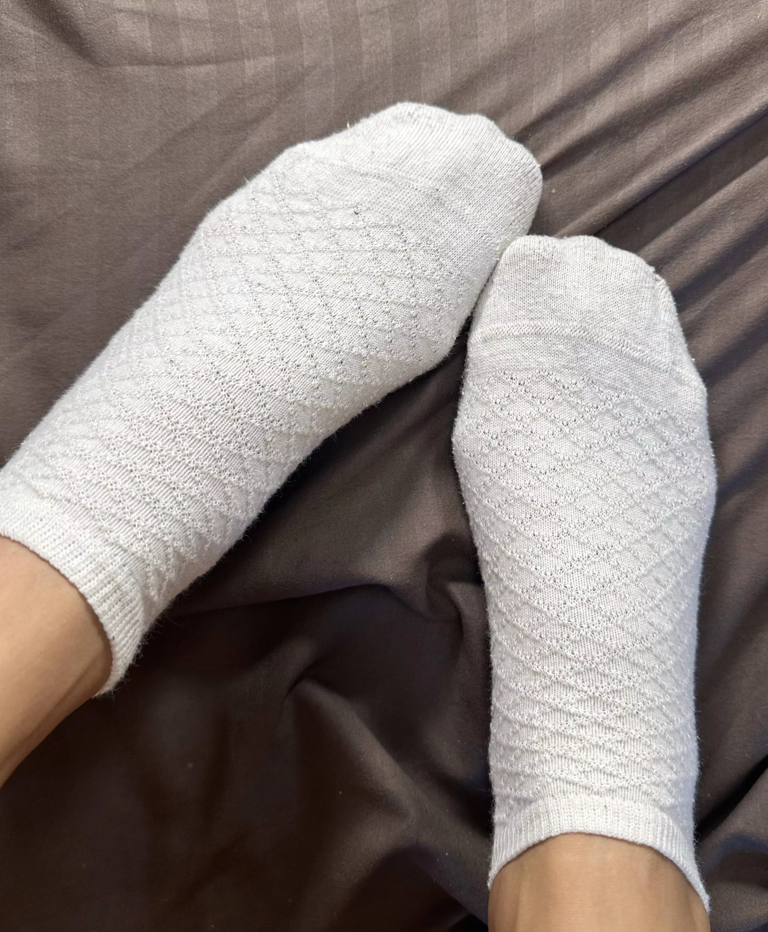 White socks that smell really good posted by _ChloeLeafs_