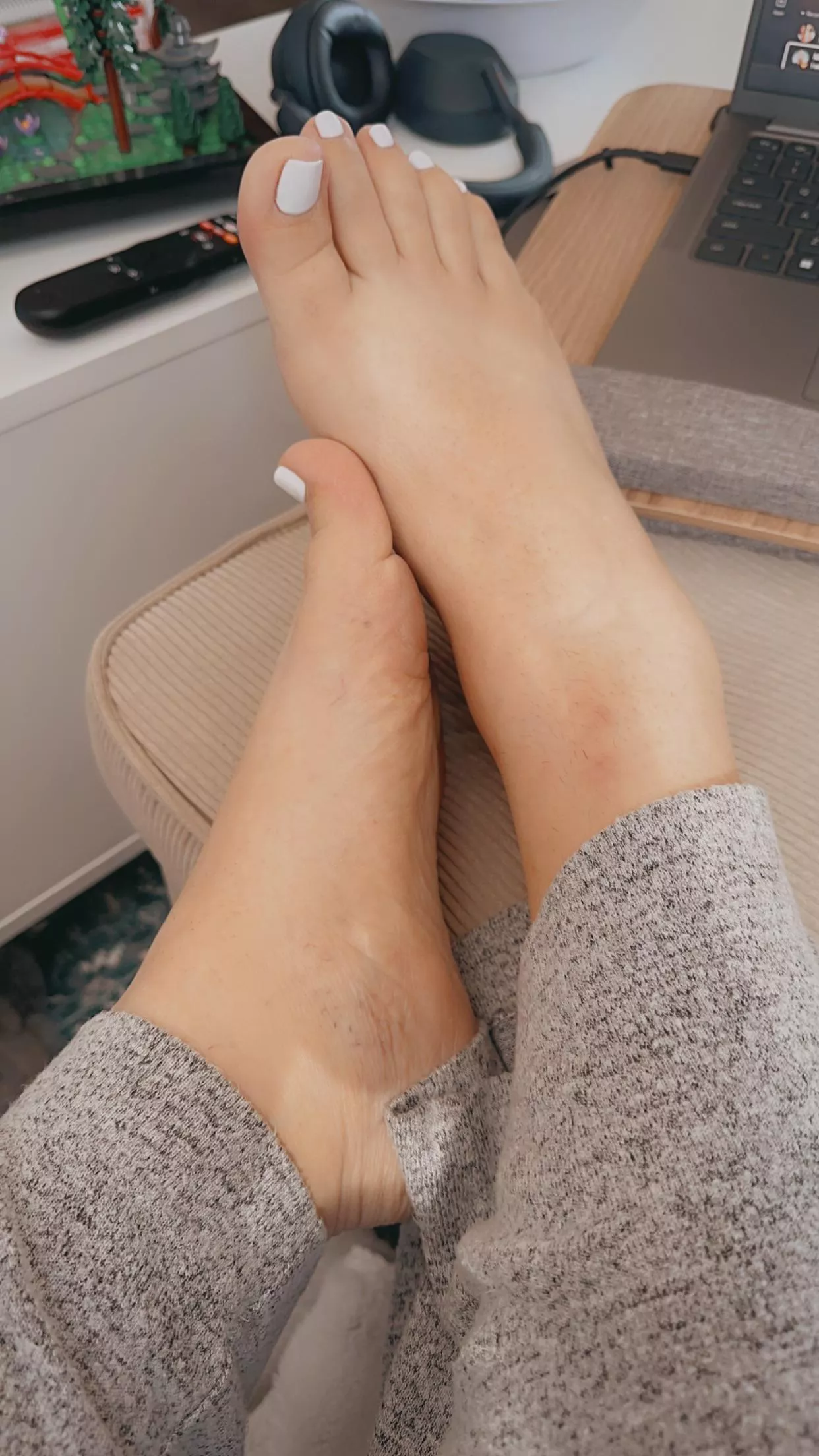 Work almost done 🩷 posted by Impossible_Elly_9655