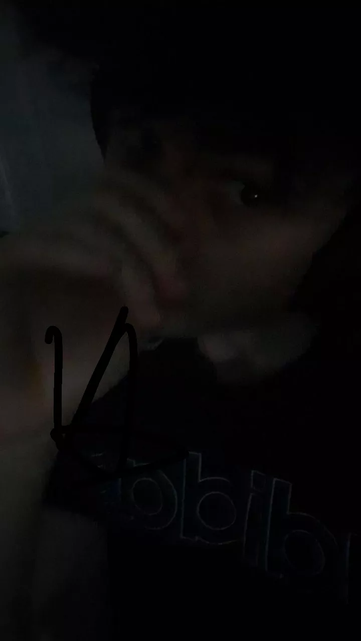 18m UK I wanna see my first big dick posted by cutie_curious