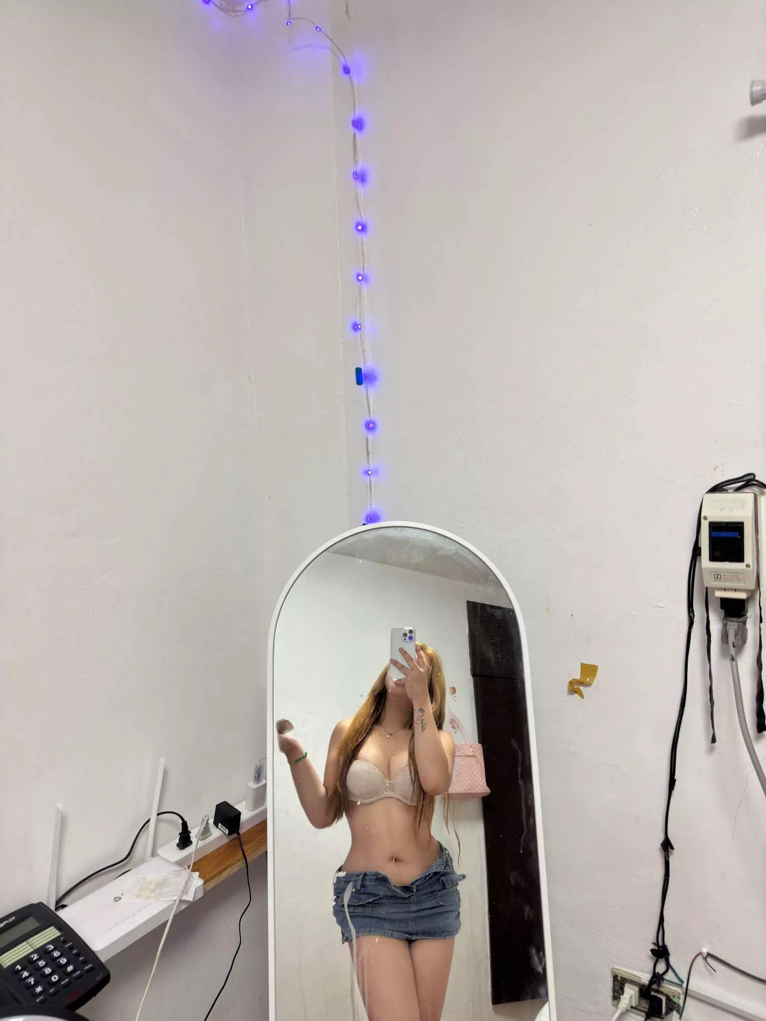 19F lookin for sugar daddy i can verify  posted by clarinhey