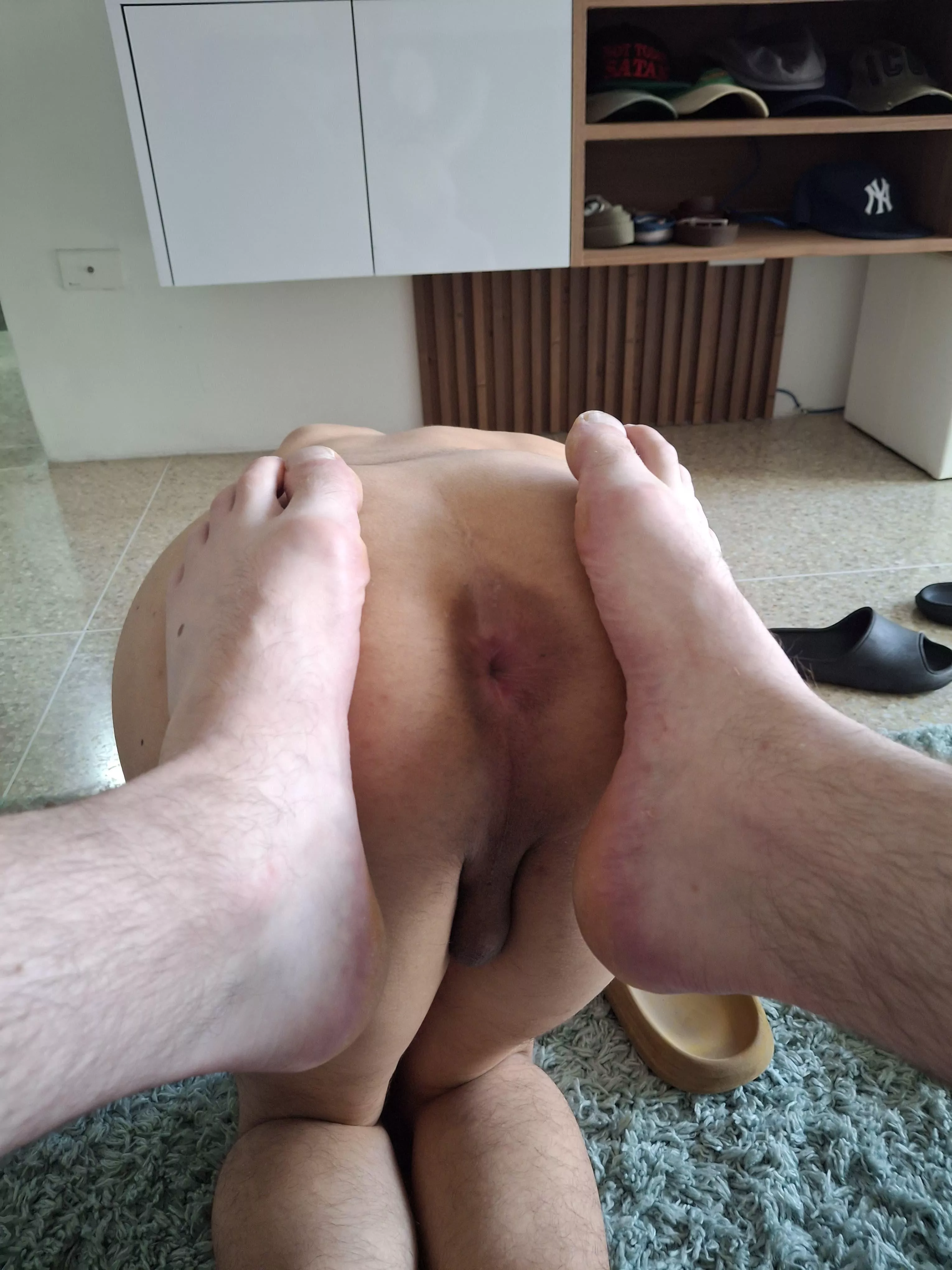 Age (21) my used hole:)  posted by Extremelyveneco