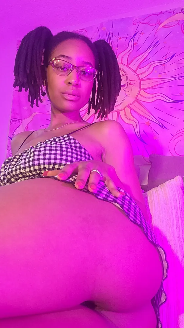 Chocolate booty by lexusthedivine