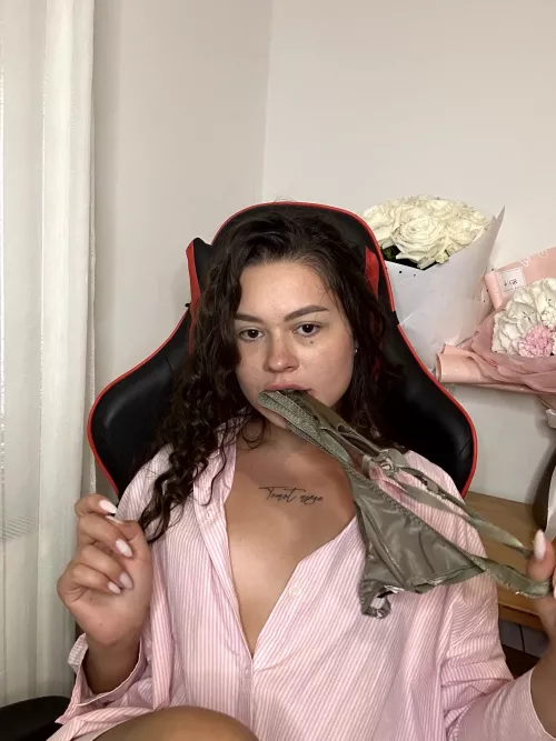 Crumple it up and shove it in my mouth by Affectionate-Law2847