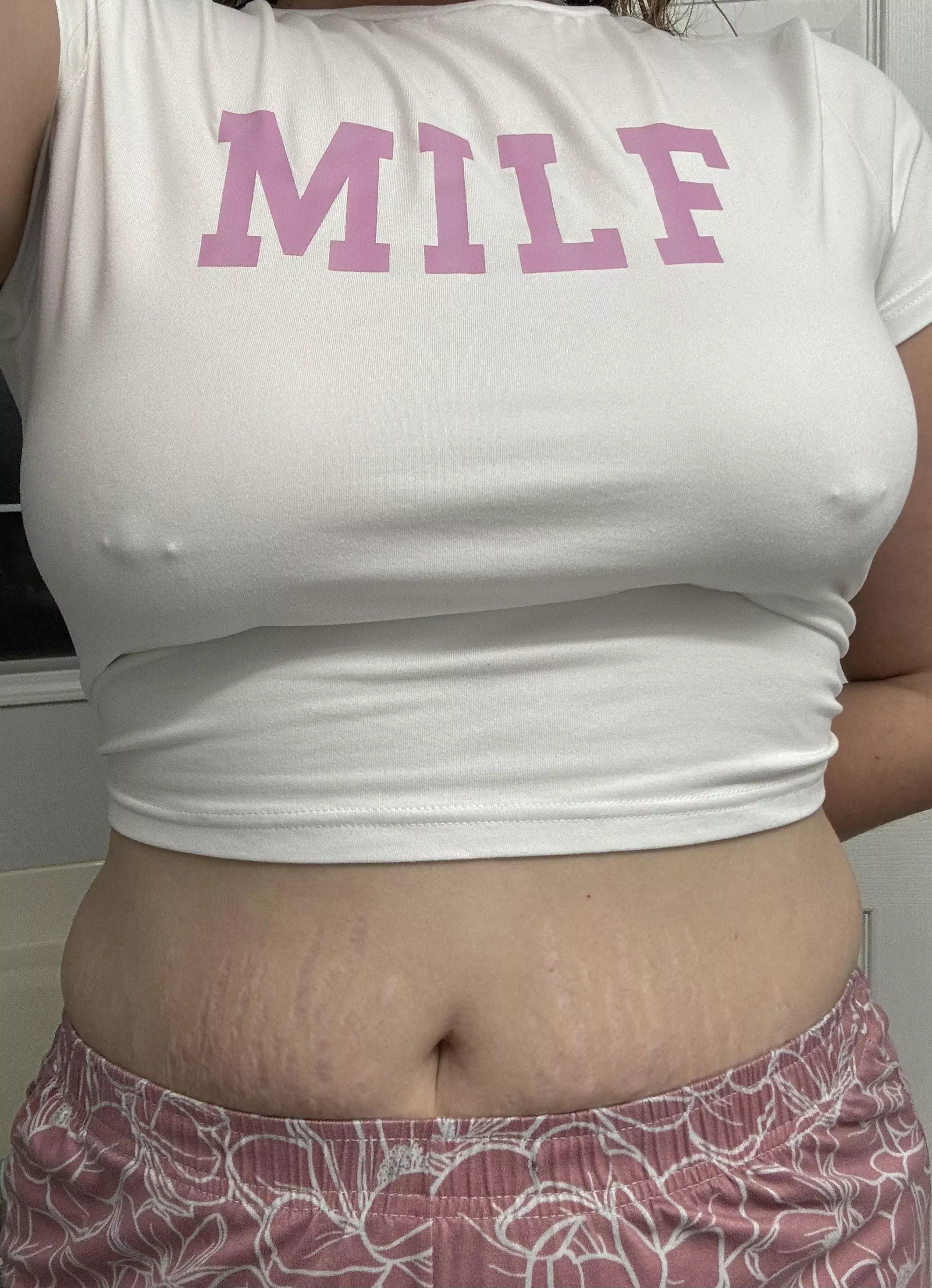 Everything looks better with accessories  posted by creamycurvybre