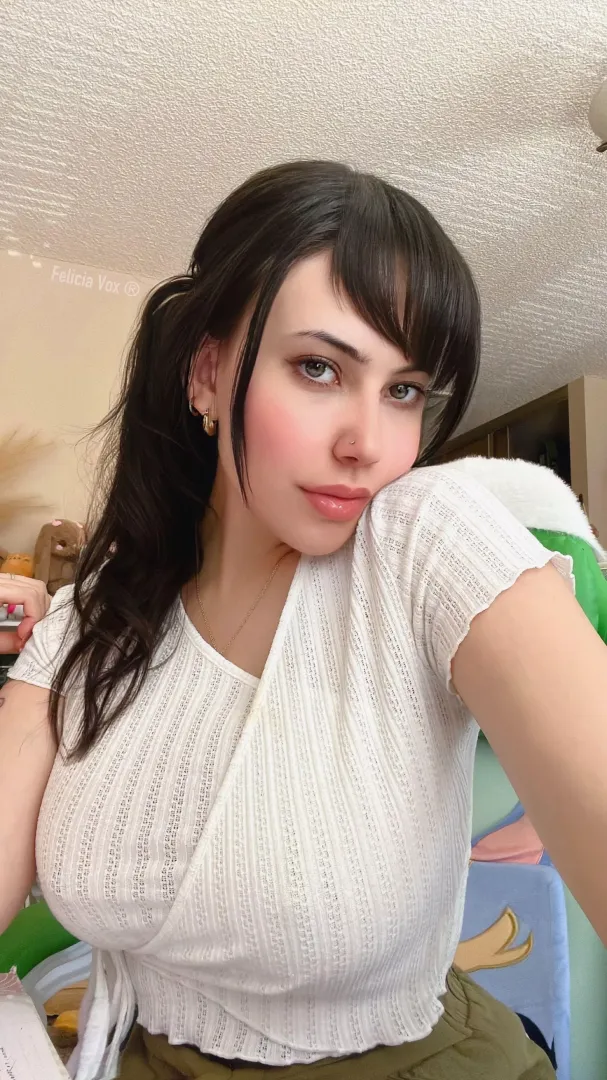 Felicia posted by FeliciaVox