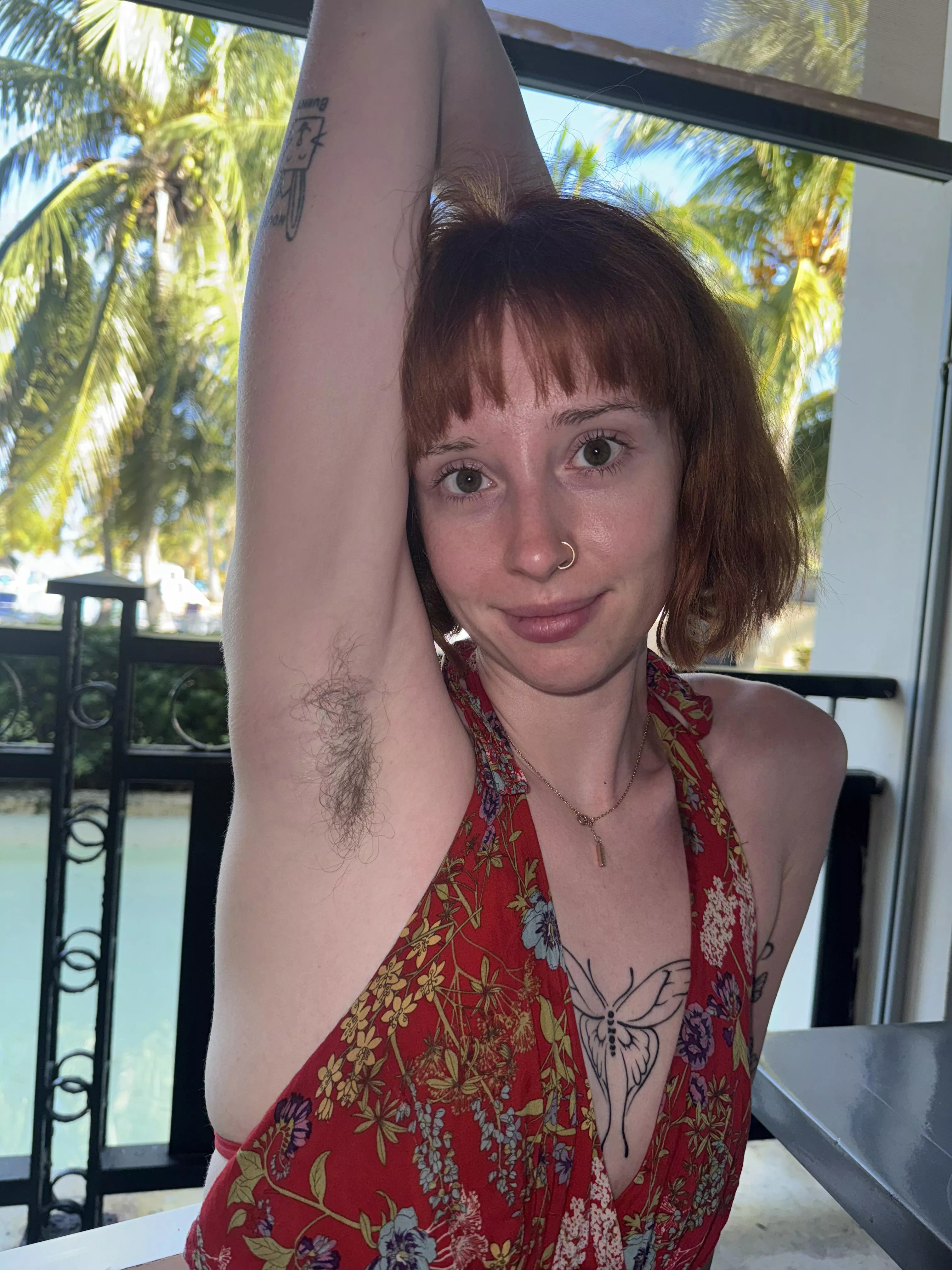 Happy happy hippie  posted by Nippy_Hippie