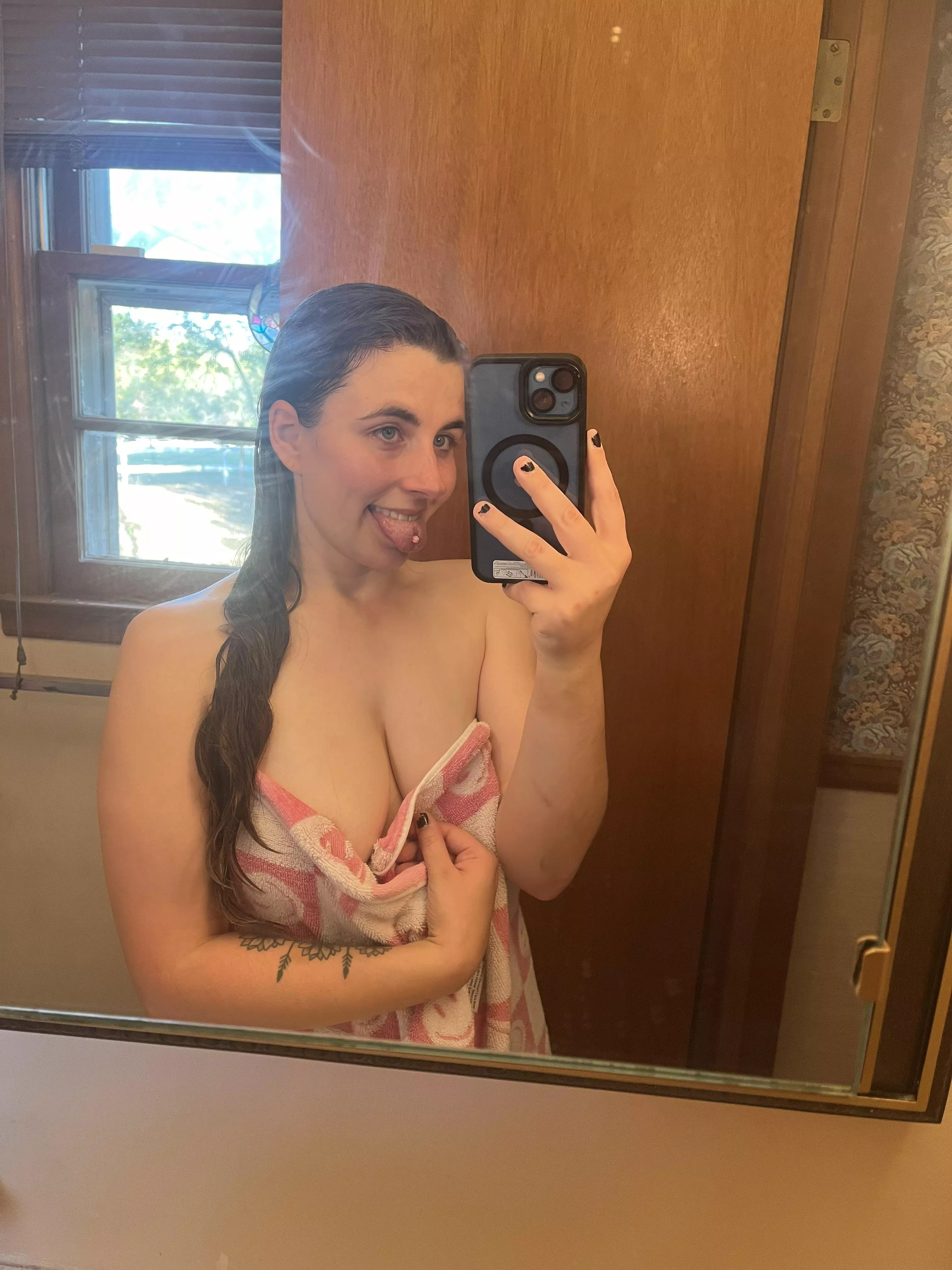 Having a good weekend posted by Sophieluvv1