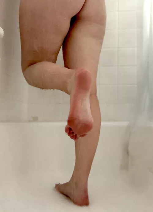 Help me clean my dirty soles?  by NadiaDarling