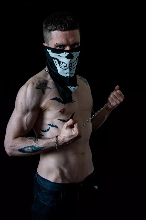 Hey slave... Be honest, are you ready to be controlled, humiliated and denigrated? or are you too scared to try? by Roderick44