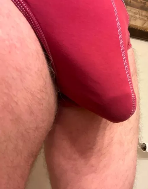 Hosting tonight in Phoenix Hotel by musicmaker1203