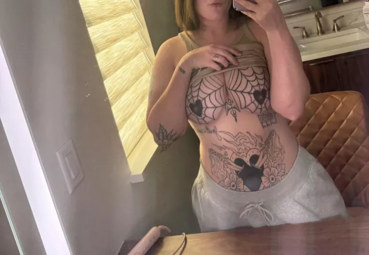 I know you wanna squeeze them 😘 by swing_and_shoot