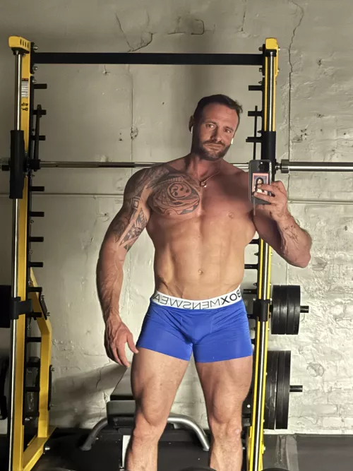 I need a workout partner  by Alpha_Jackson63