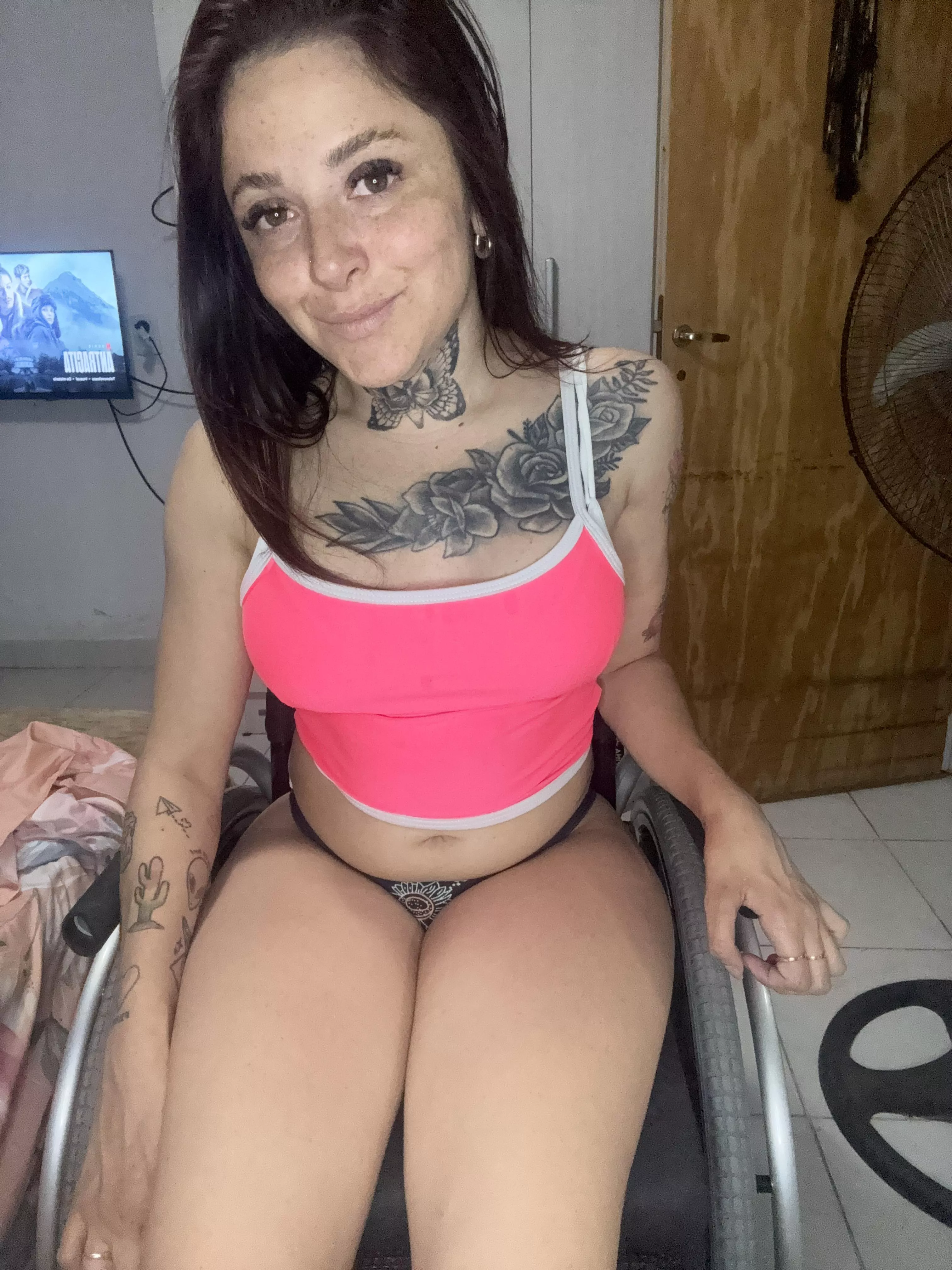 I promise to be a good girl daddy  posted by Lapeco24