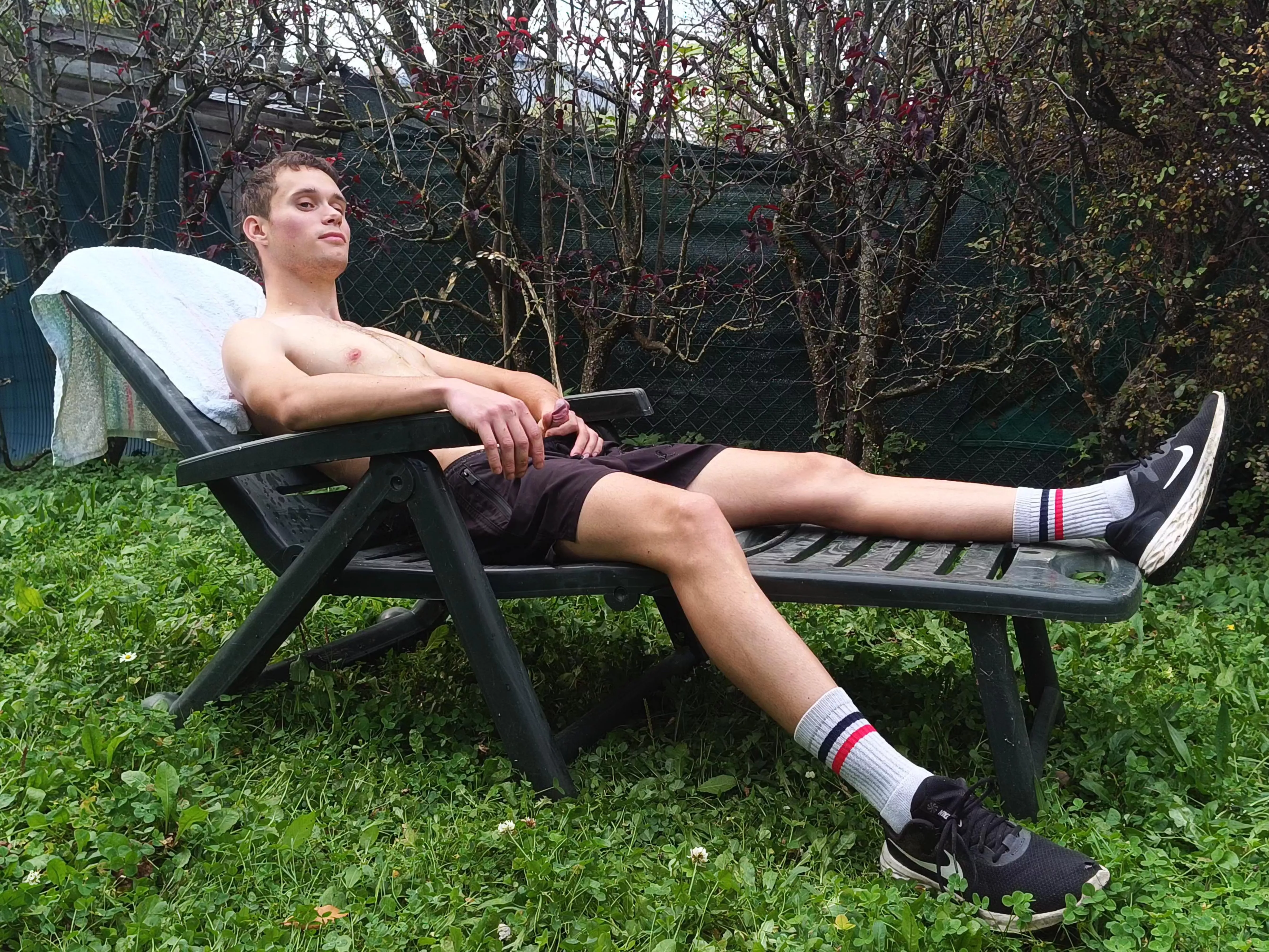 I'm gardening today posted by aboyartnuding