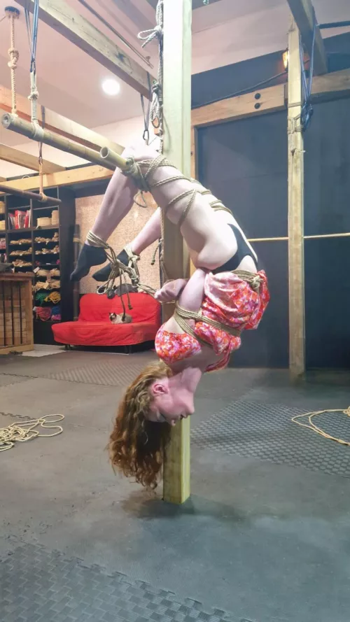 Inversions and backbends🌙 by alterskyex