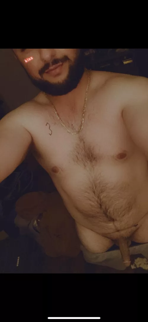 Just a hard working dad  showing the dadbod #growernotashower  by kingranchClay