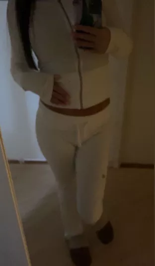 Kaikki tuotteet alennuksella;) posted by Ok_Blacksmith5218