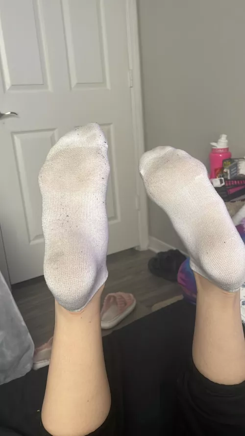 One sniff and you’ll be hooked 🖤 by Sadie_gomezz