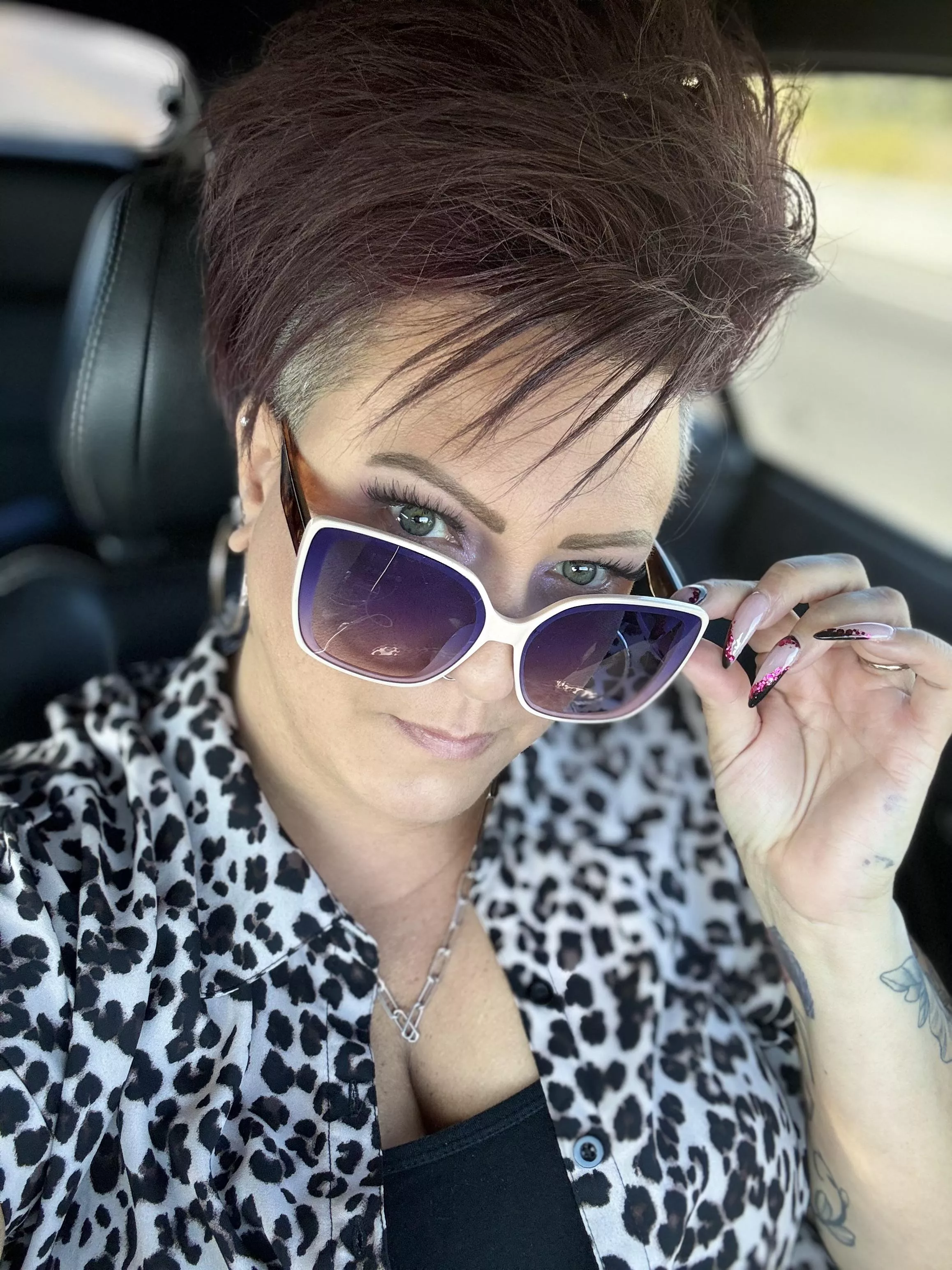 The Queen of class  posted by Nevada-Rose