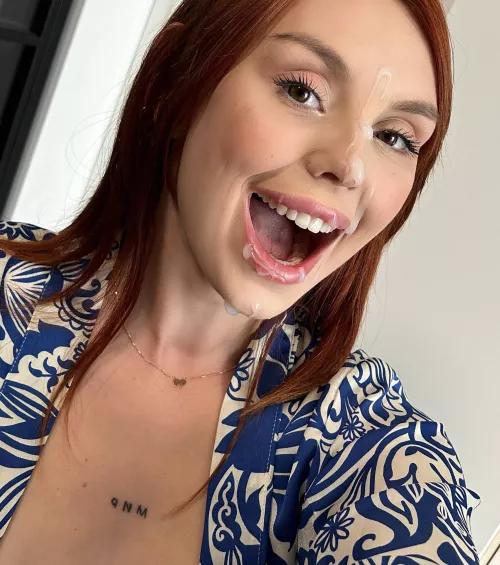 Thinking about dicks makes me smile by cuttehandsome