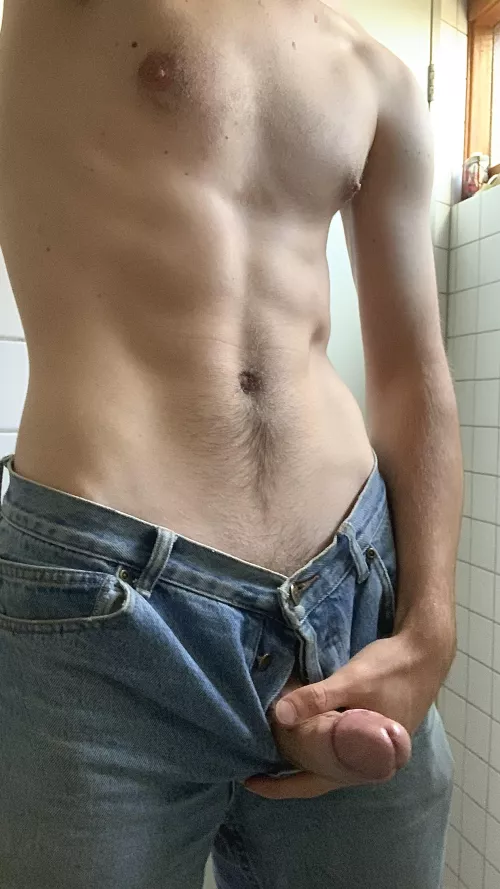 wanna help me out here ? can't seem to unbutton the rest by cedarwoods_01