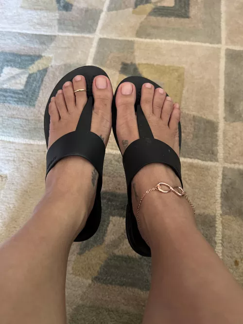 Bare toes! by size5womens