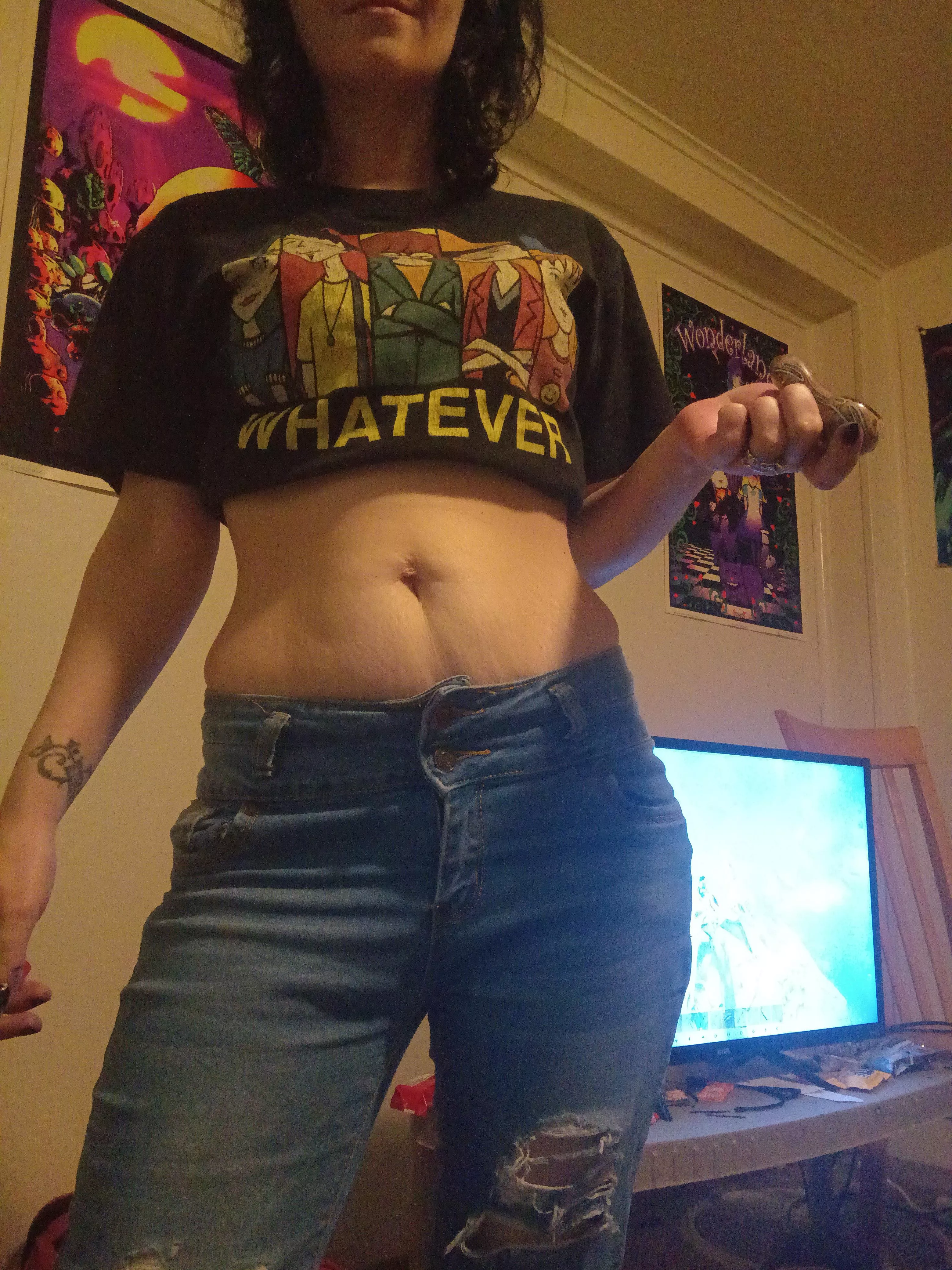 Can you guess anything about me from this picture  posted by QuirktheSim