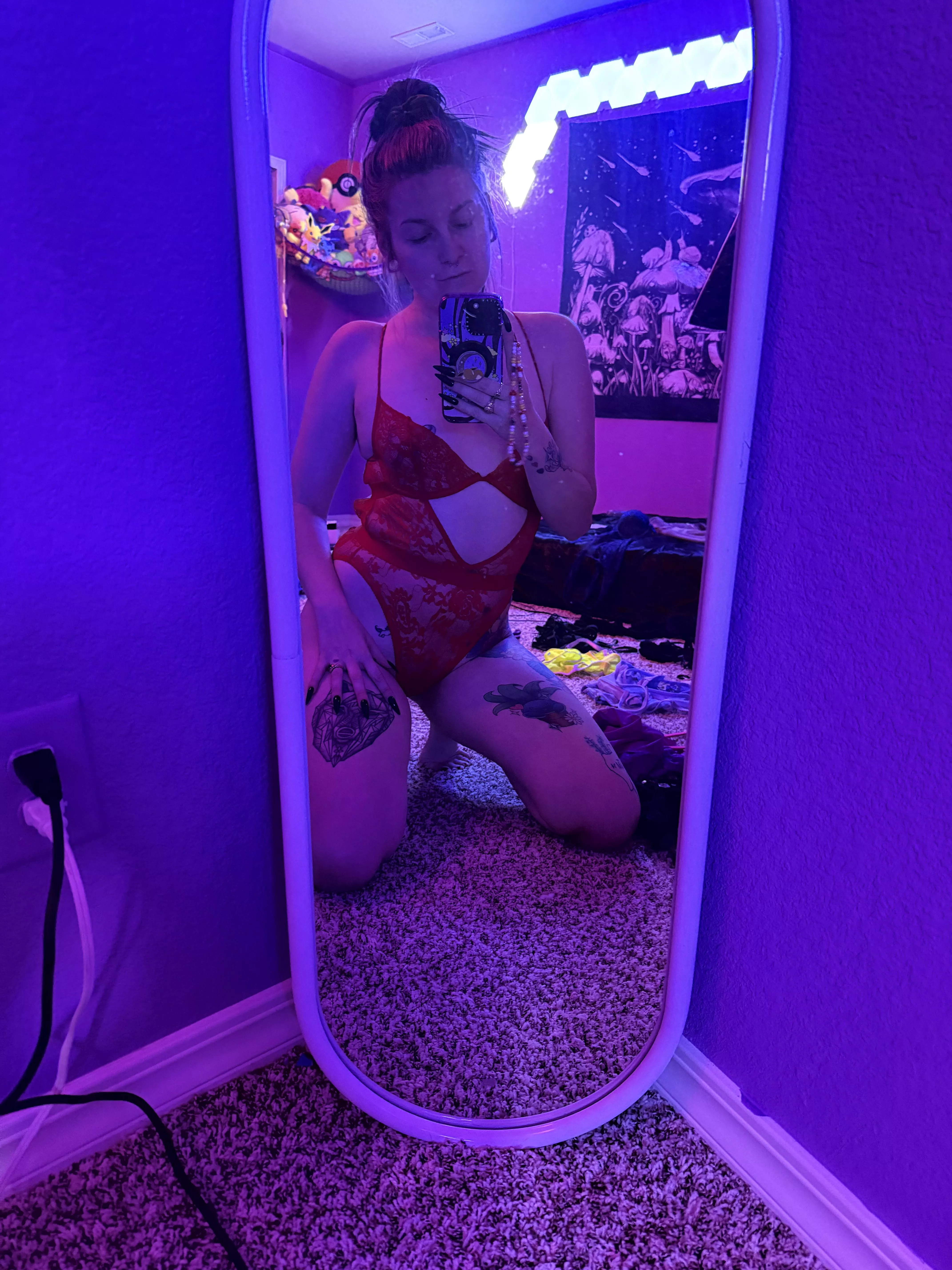 Come to my play room and let’s have fun  posted by c0smiccupc4ke