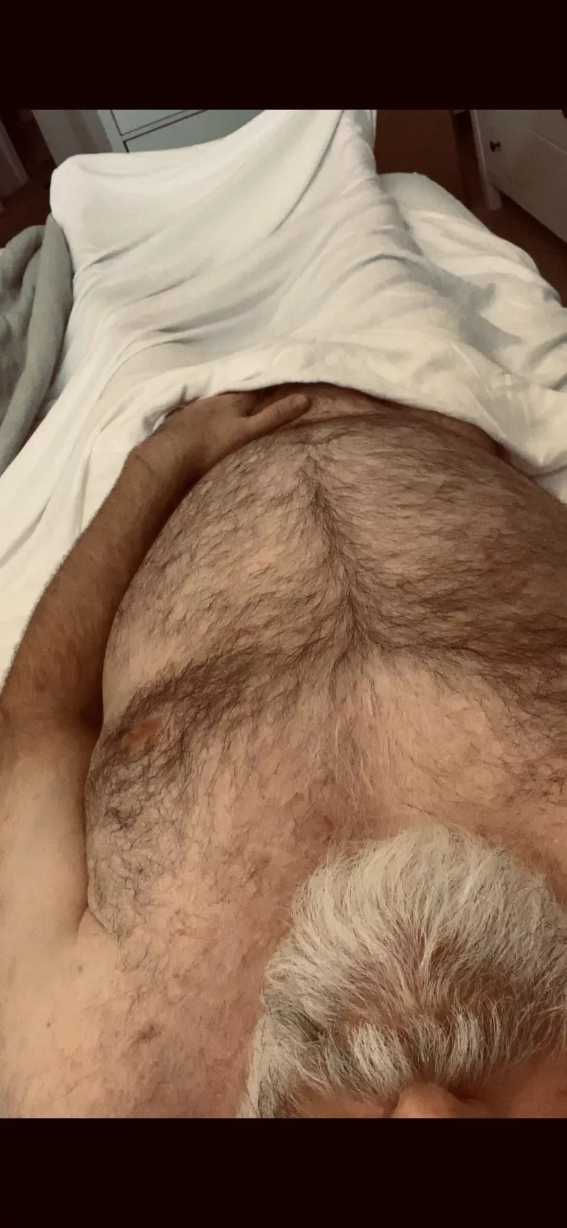 Good morning, happy Sunday! I guess I should get up and start my day… posted by imsofakinggood1