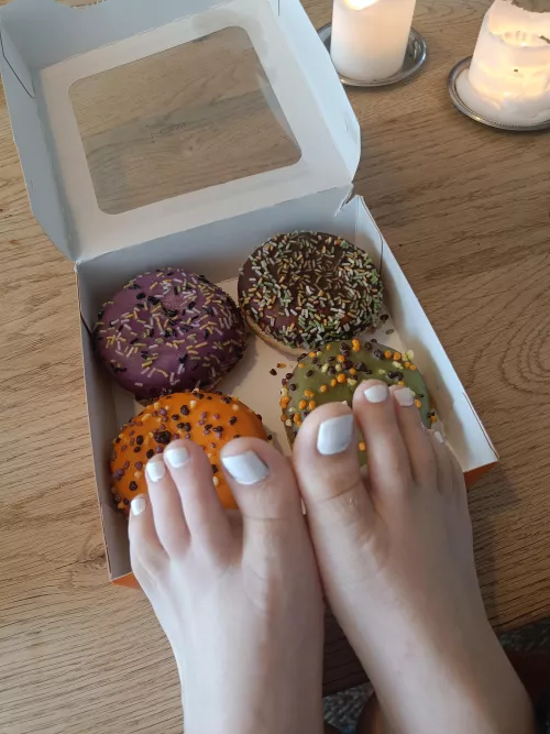 Halloween berliner by Danishblondgoddess