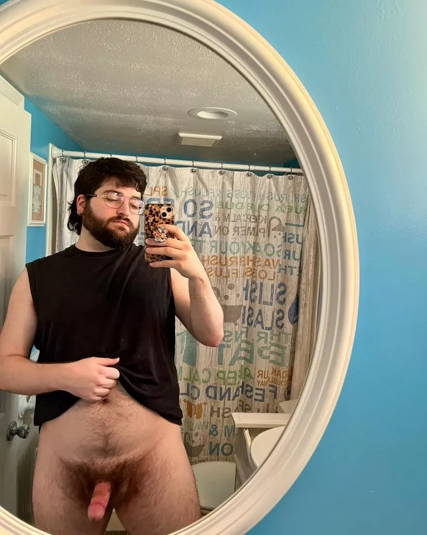 Hey bears  posted by gaythrowayuwu