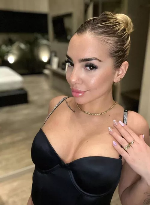 I hope you like me cuzz i'm pretty by DonnaPhillips01