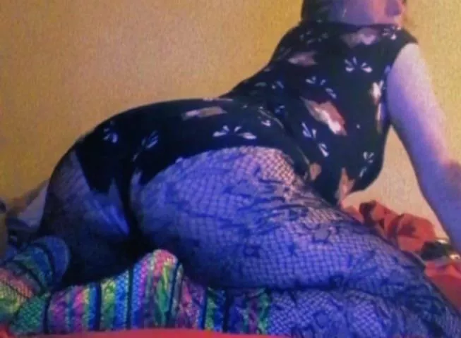 I need a daddy I can verify  posted by RelativeJellyfish477