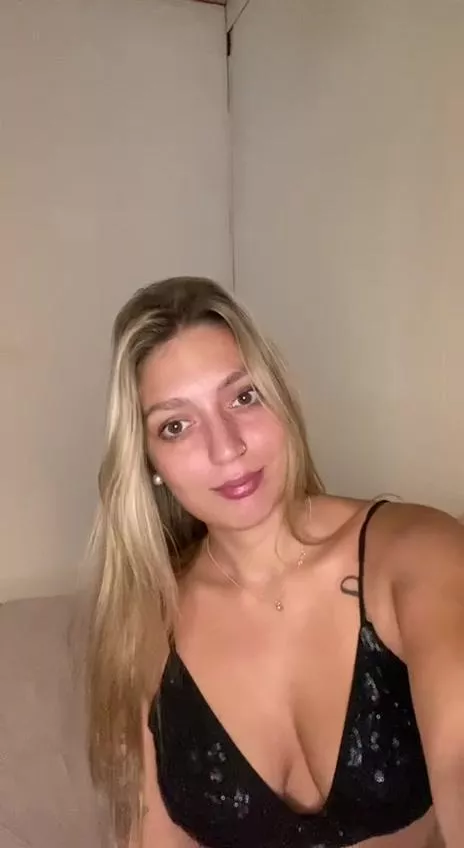 If I'm your wife's bestfriend do you think you'd be tempted posted by SugarySinsXOXO