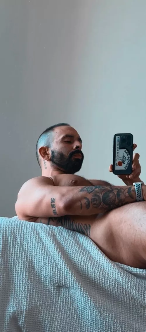 Just hanging around  by EfficientNose5550