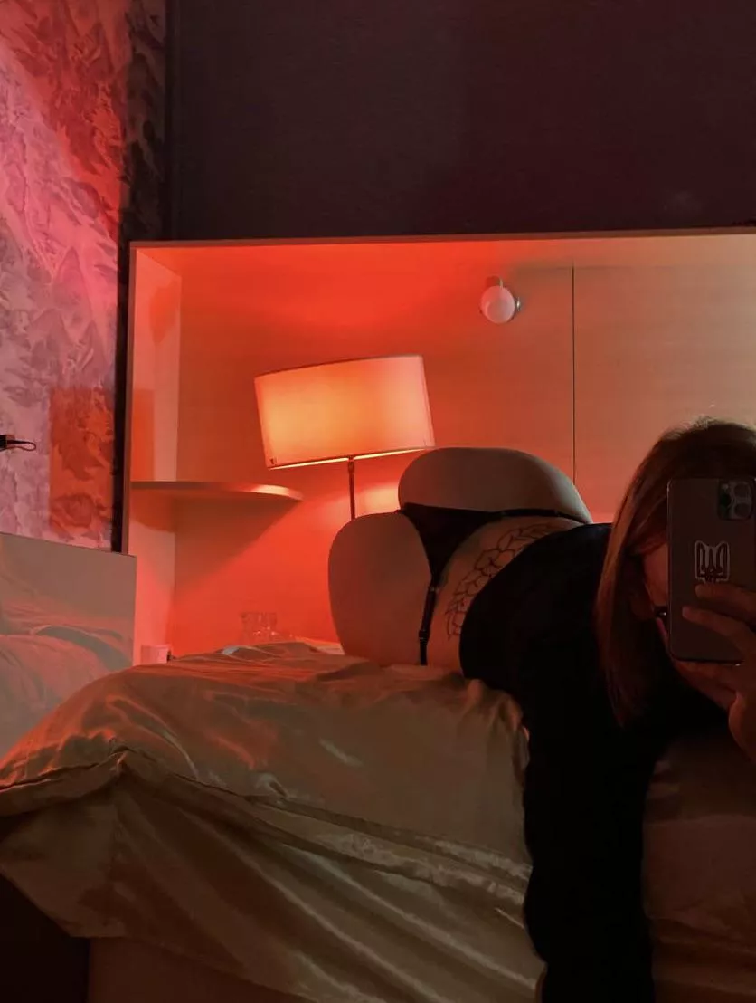 Let’s have amazing time together  posted by LenaMizu