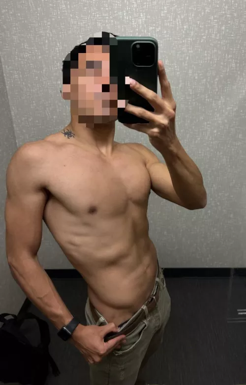 Lurk until you’re begging to get wallet fucked by master 🫰 by TheOneeForU