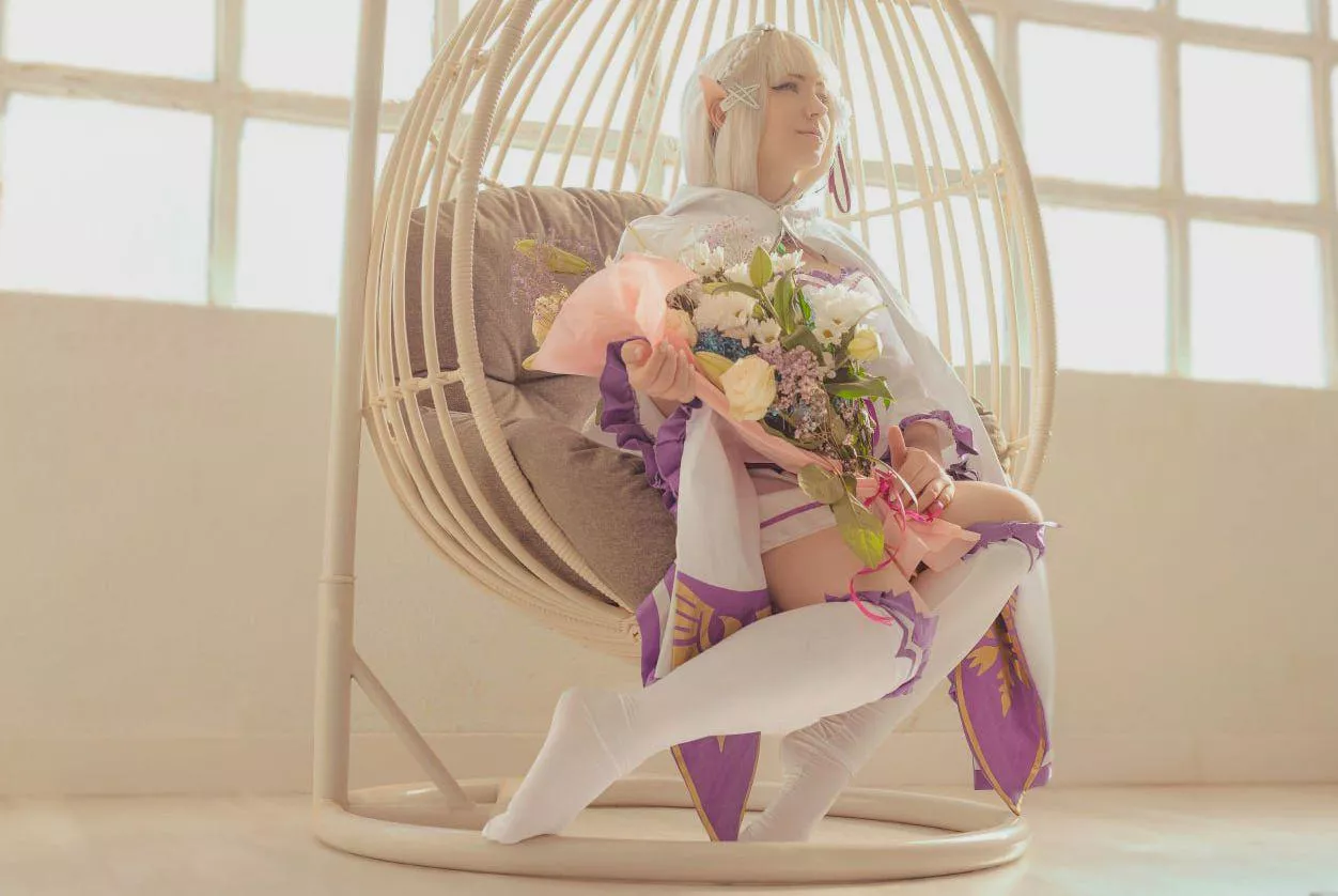 My Emilia cosplay (Kuroitsune)  posted by Kuroxkitsune