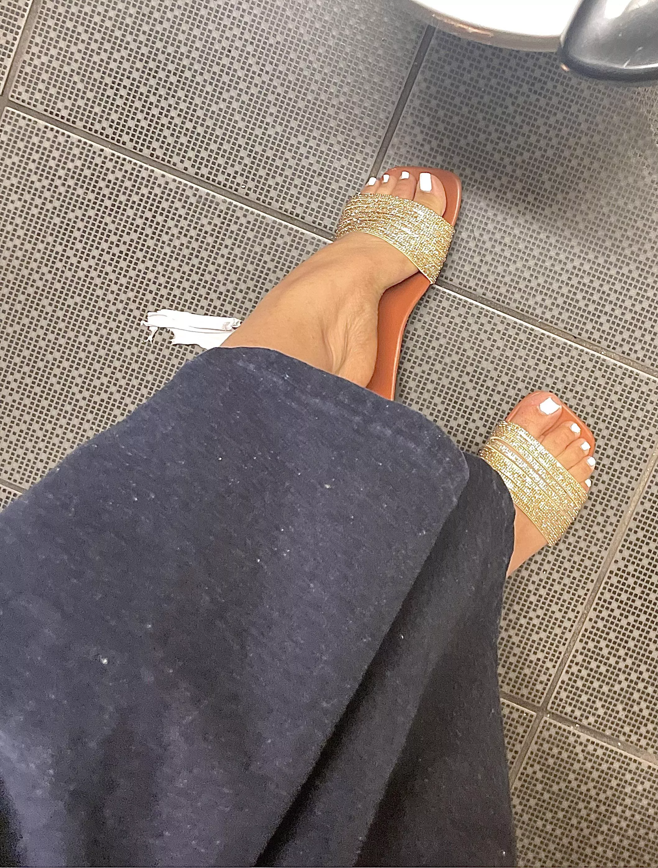 My favourite sandals ✨ posted by justfeet19