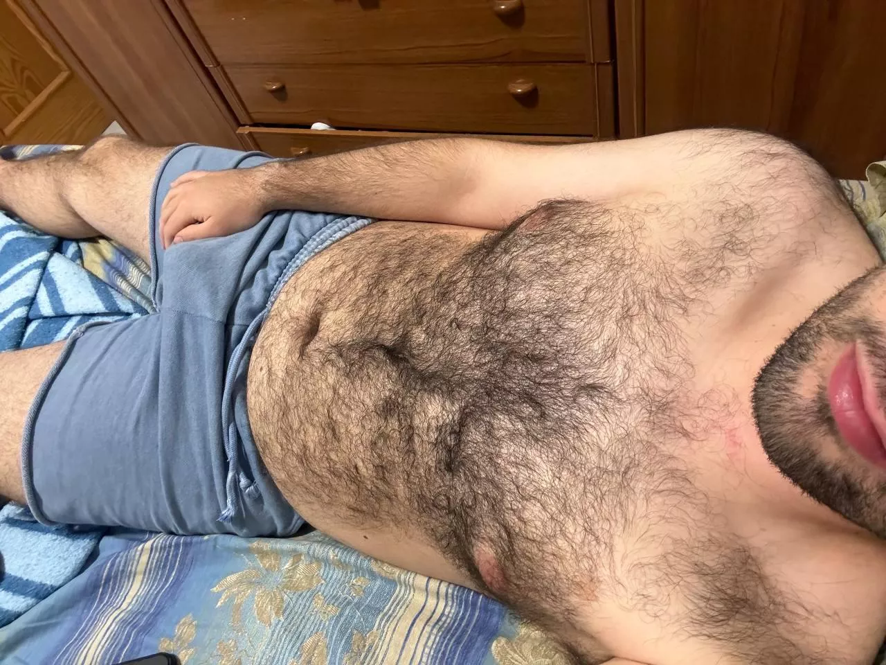 Need your hands running down my chest posted by Voidnik