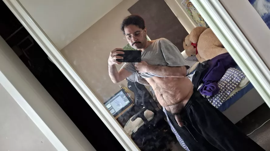 Open wide  by Ibtis225