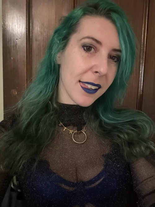 Pretty in blue by sirenskiss3