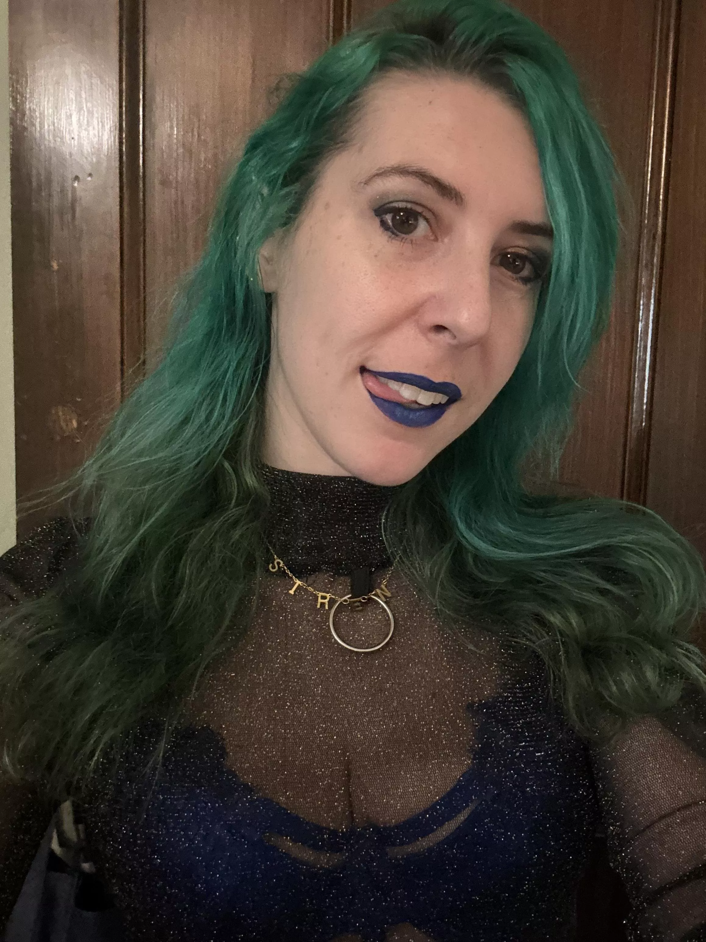 Pretty in blue posted by sirenskiss3