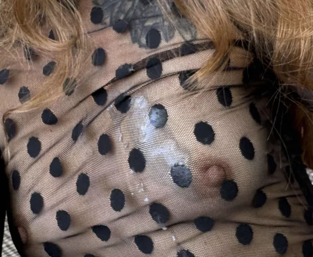 Semen seeps through my clothes and onto my chest by KiwiKysses