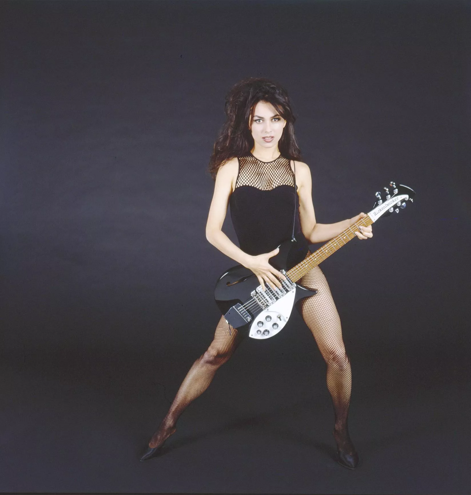 Susanna Hoffs, 1991 posted by James_2584